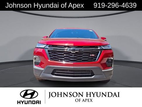 Used 2023 Chevrolet Traverse RS FWD image 34