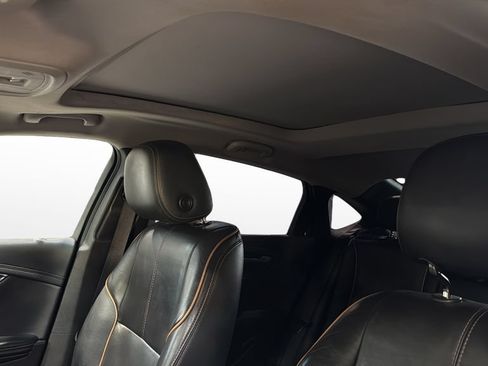 Used 2018 Chevrolet Impala Premier FWD image 37