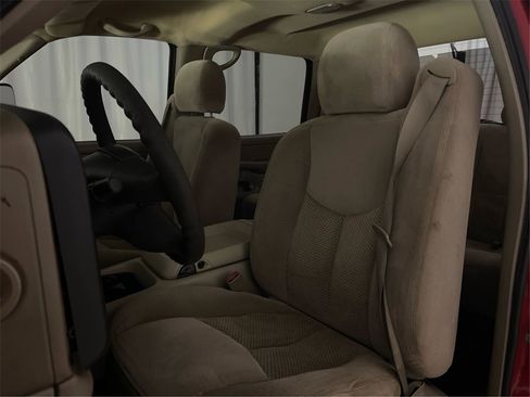 Used 2006 Chevrolet Silverado 2500 W/T image 22
