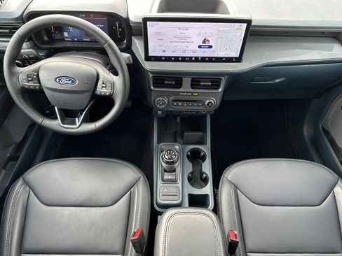 Certified 2025 Ford Maverick Lariat w/ Black Appearance Package image 15