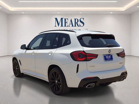 Used 2024 BMW X3 sDrive30i w/ Premium Package RWD image 3