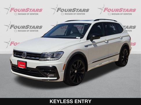 Used 2021 Volkswagen Tiguan SE R-Line FWD image 9