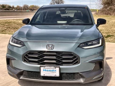 Used 2024 Honda HR-V Sport image 7