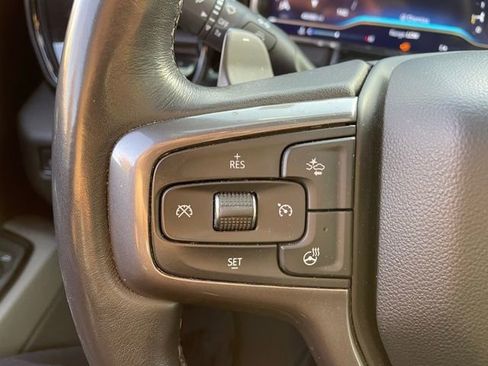 Used 2022 Chevrolet Silverado 1500 ZR2 w/ Technology Package image 23