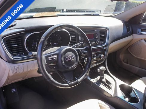 Used 2015 Kia Optima LX FWD image 22