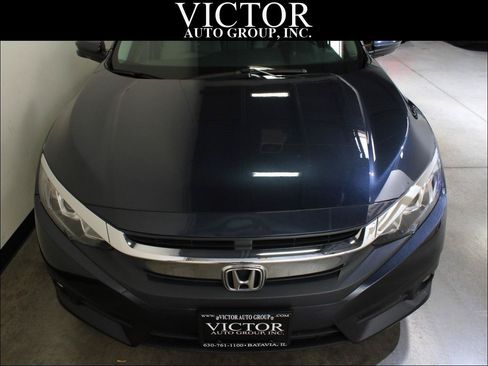 Used 2018 Honda Civic EX-T image 3