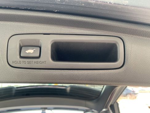 Used 2024 Honda CR-V EX-L image 40