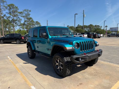 Used 2019 Jeep Wrangler Unlimited Rubicon image 3