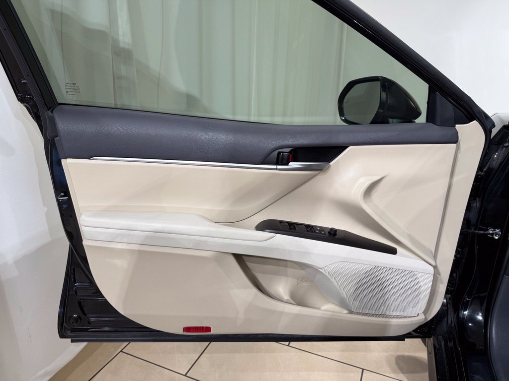 Certified 2023 Toyota Camry LE FWD image 14