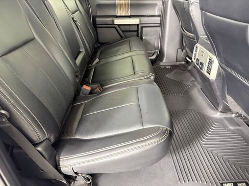 Used 2020 Ford F150 Lariat RWD image 13