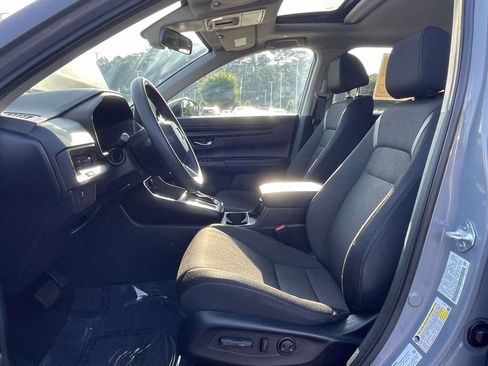 Used 2025 Honda CR-V EX image 17
