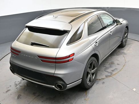 Used 2025 Genesis GV70 2.5T w/ Sport Prestige Package image 40