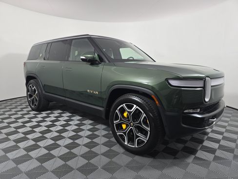 Used 2022 Rivian R1S Launch Edition AWD/4WD image 7
