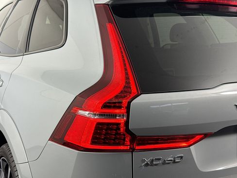 Used 2024 Volvo XC60 B5 Ultimate w/ Protection Package Premier image 36