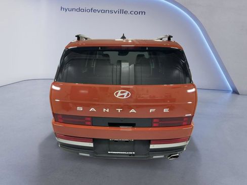 Used 2025 Hyundai Santa Fe Limited AWD/4WD image 3