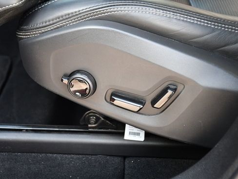 Used 2018 Volvo XC60 T5 Inscription w/ Luxury Seat Package image 14
