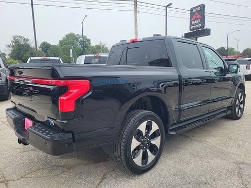 Used 2023 Ford F150 Lightning Platinum AWD/4WD image 7