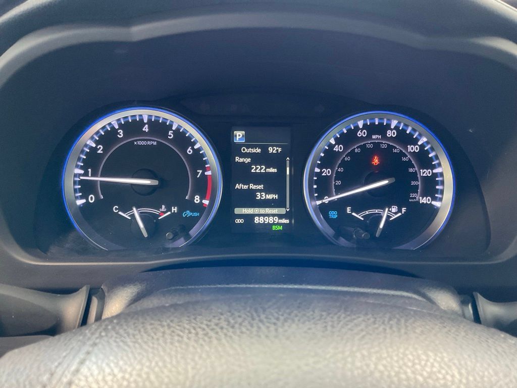 Used 2019 Toyota Highlander Limited AWD/4WD image 14