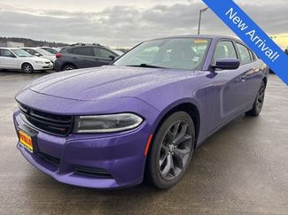 Used 2019 Dodge Charger SXT w/ Plus Group video 3