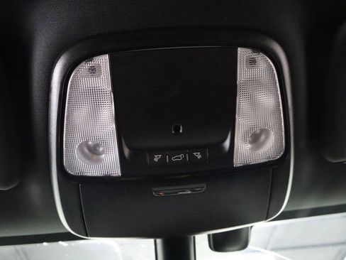 Used 2022 Dodge Durango GT w/ Trailer Tow Group IV AWD/4WD image 36