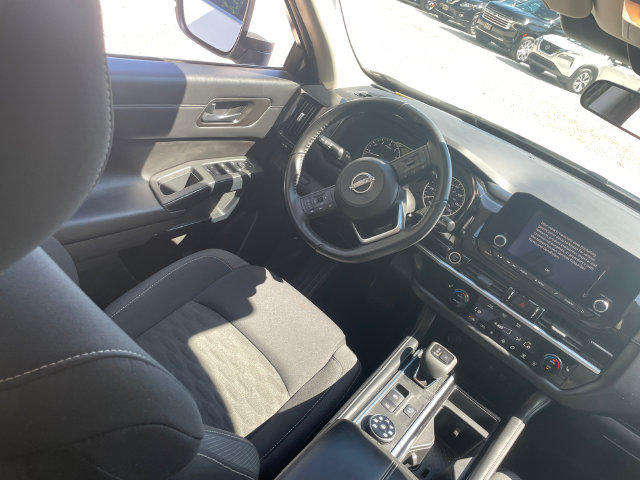 Used 2024 Nissan Pathfinder SV w/ Cargo Package AWD/4WD image 24