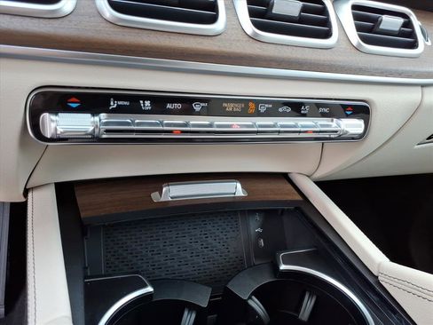 New 2026 Mercedes-Benz GLE 450 4MATIC image 19
