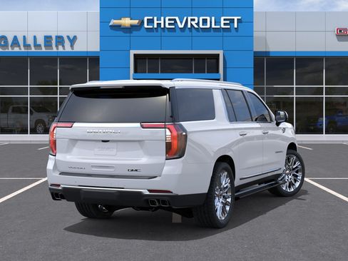 New 2026 GMC Yukon XL Denali w/ Denali Reserve Package AWD/4WD image 4