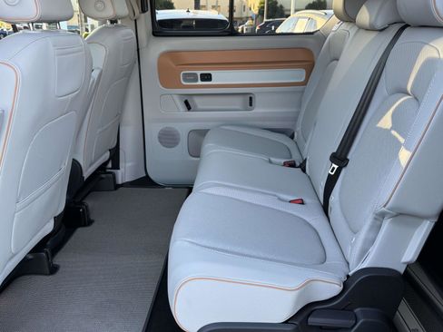 Certified 2025 Volkswagen ID. Buzz 1st Edition image 9