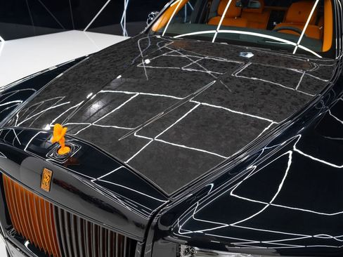 Used 2025 Rolls-Royce Phantom Sedan RWD image 9