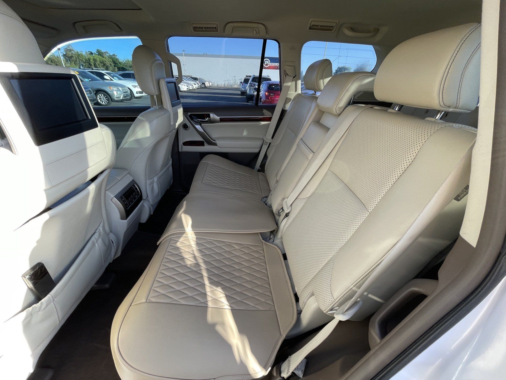 Used 2010 Lexus GX 460 Premium AWD/4WD image 22
