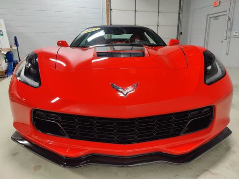 Used 2014 Chevrolet Corvette Stingray Convertible w/ 2LT Preferred Equipment Group image 2