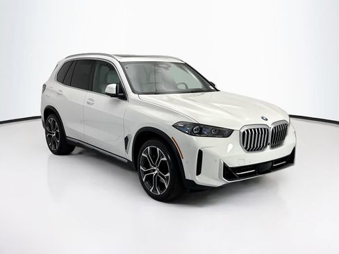 Certified 2026 BMW X5 sDrive40i RWD image 3