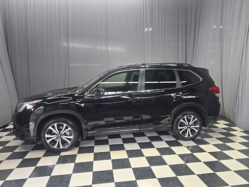 Used 2023 Subaru Forester Limited image 19
