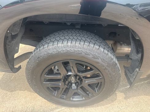 Used 2025 Chevrolet Silverado 1500 Custom AWD/4WD image 13