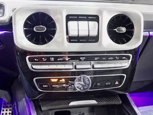 Used 2020 Mercedes-Benz G 550 image 25