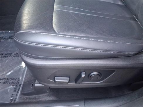 Used 2022 Kia Sorento SX image 19