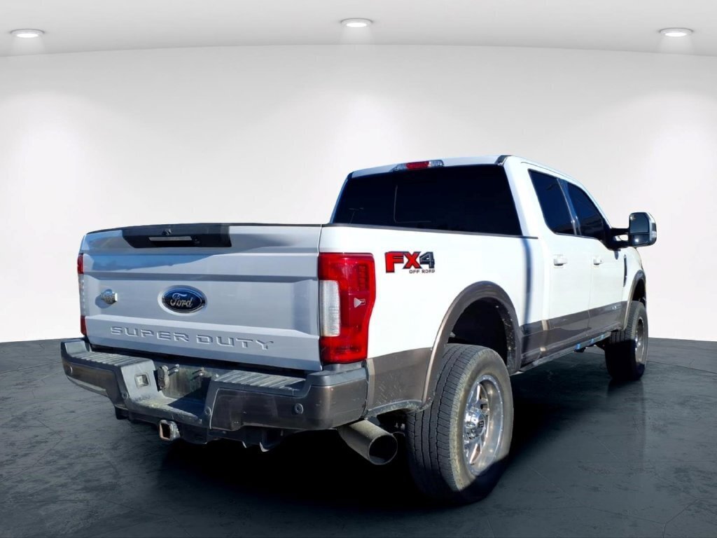 Used 2017 Ford F250 King Ranch w/ King Ranch Ultimate Package AWD/4WD image 15