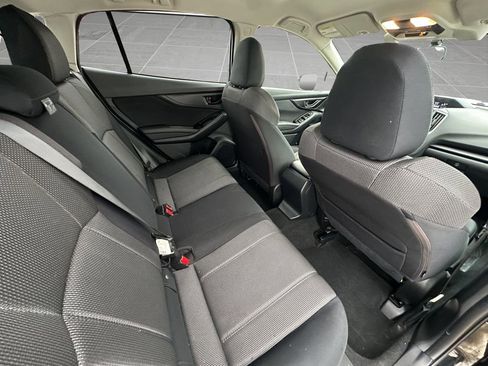 Used 2022 Subaru Crosstrek 2.0i image 18