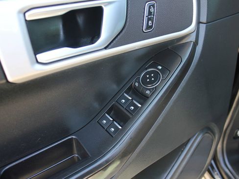 Used 2022 Ford Explorer 4WD Police Interceptor image 25