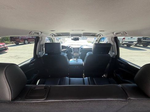 Used 2017 GMC Yukon SLT RWD image 23