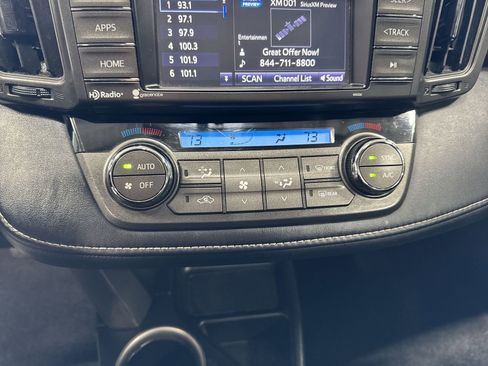 Used 2014 Toyota RAV4 XLE image 14