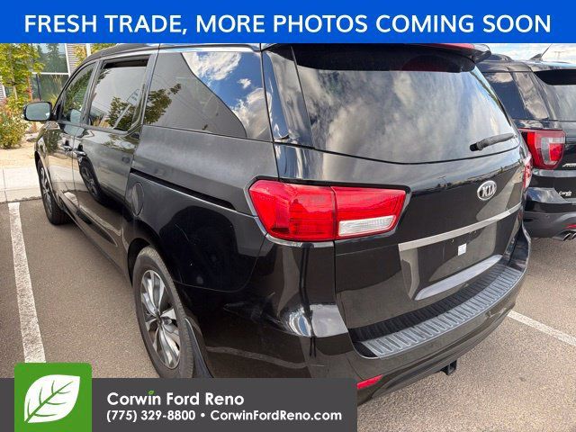 Used 2016 Kia Sedona SX FWD image 5