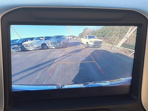 Used 2020 GMC Sierra 1500 SLT image 4