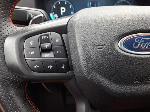 Used 2025 Ford Ranger Raptor AWD/4WD image 21