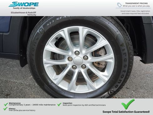 Certified 2020 Jeep Cherokee Latitude AWD/4WD image 27