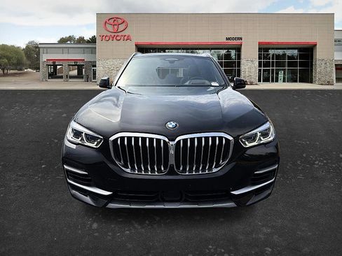 Used 2023 BMW X5 xDrive40i AWD/4WD image 2
