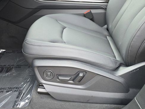 New 2026 Audi Q7 3.0T Premium Plus AWD/4WD image 18