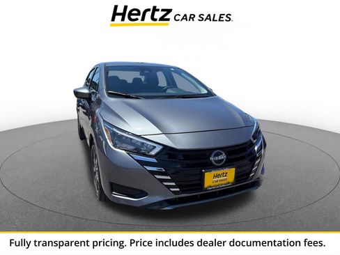 Used 2025 Nissan Versa SV FWD image 1