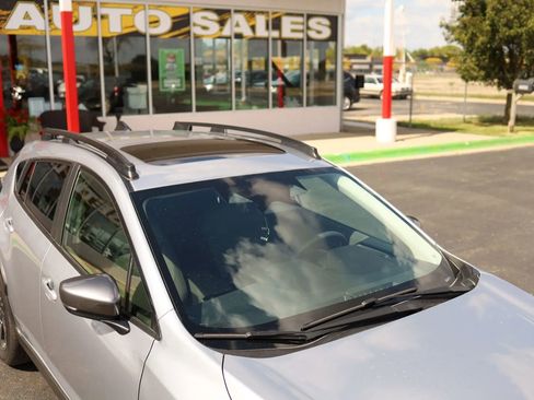 Used 2024 Subaru Crosstrek 2.0i Premium AWD/4WD image 43