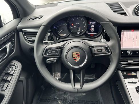 New 2026 Porsche Macan image 16